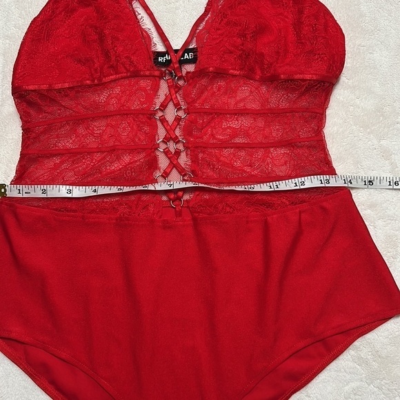 Red Rehab Lab Lace Bodysuit size L - Picture 9 of 11
